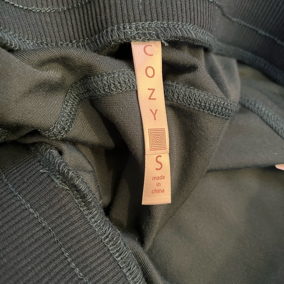 NWT Velvet Lularoe Crystal Pants - Picture 4 of 9